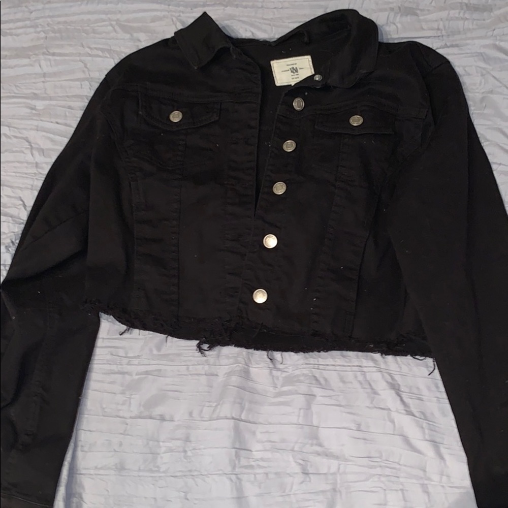 Cropped Black Jean Jacket